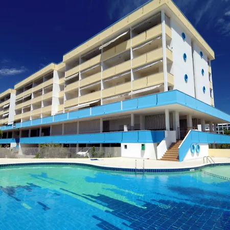 Modern Flat With Swimming Pool * 비비오네