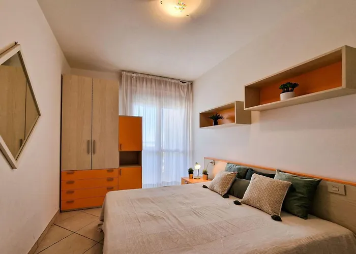 Modern Flat For 8 People With Swimming Pool Apartmán