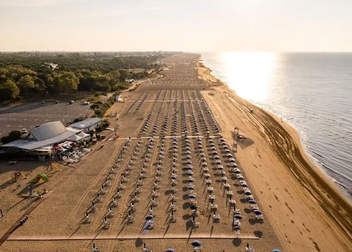 Modern Flat For 8 People With Swimming Pool Apartmán *